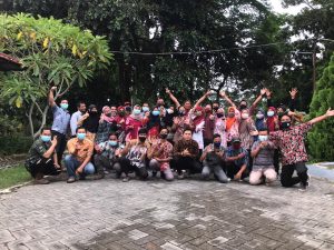 Read more about the article Cerita Magang Mahasiswa UNS di Puslit Sukosari PTPN XI